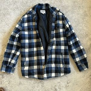 St John’s Bay Men’s lined jacket size large